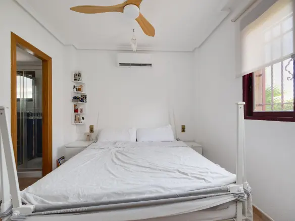 Villa Of 150 M² In San Fulgencio, Spain