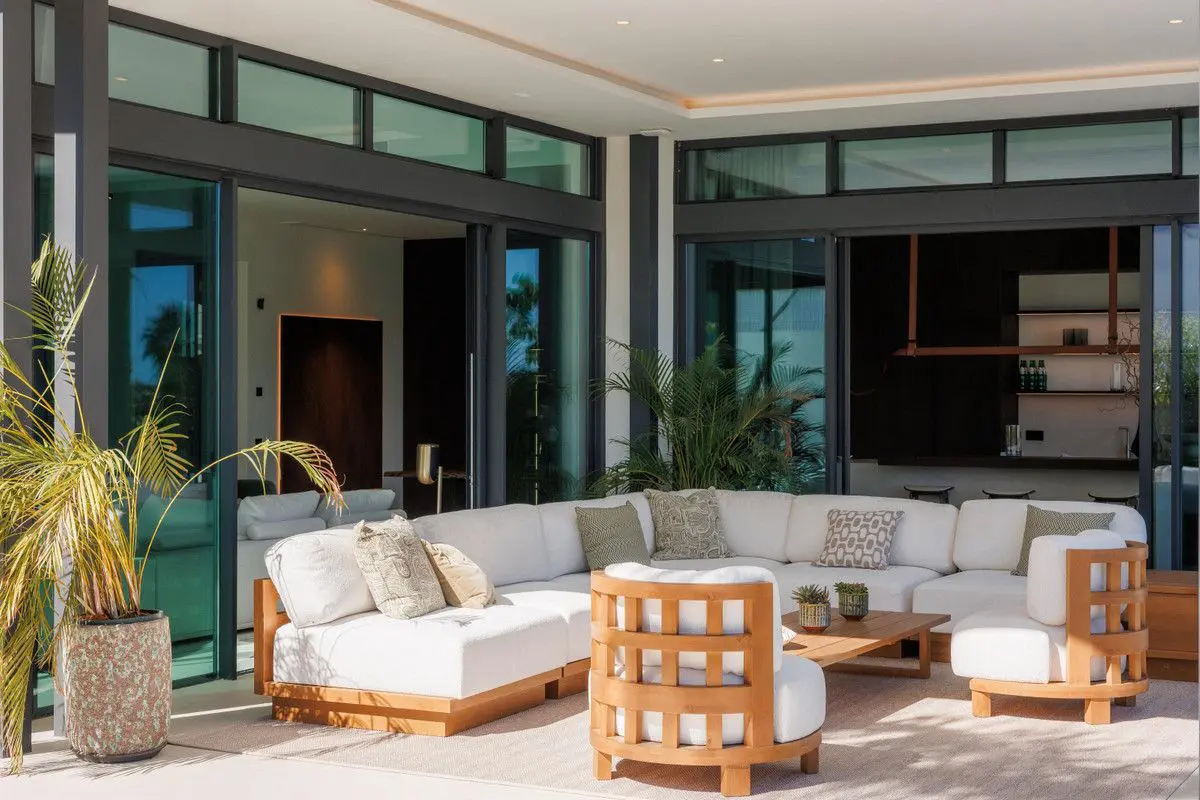 Villa Of 618 M² In Marbella, Spain