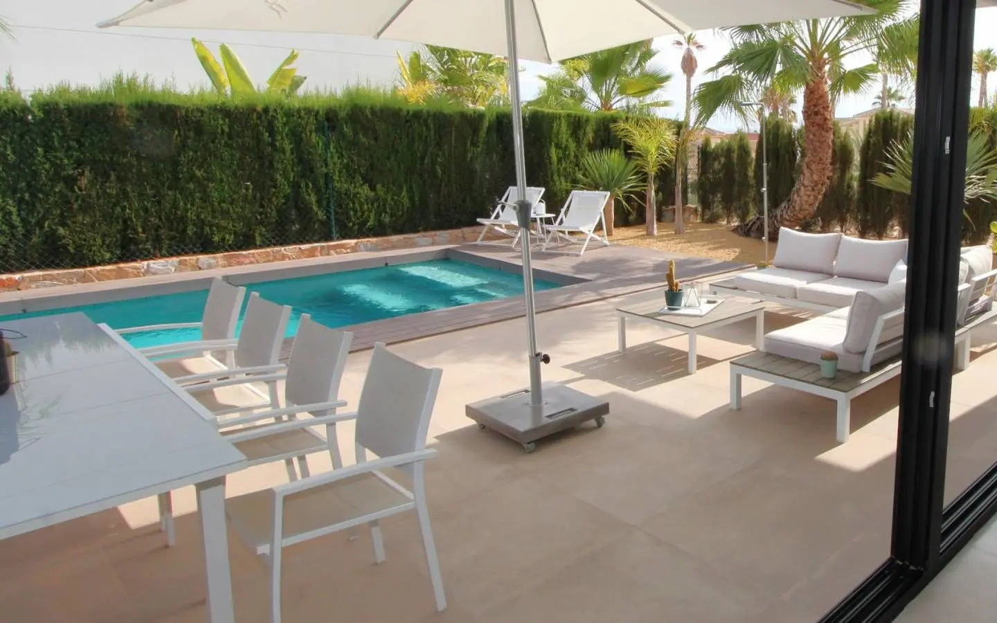 3-bedroom Villa In Rojales, Spain (160 M²)