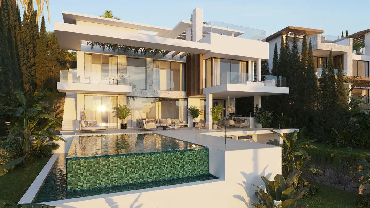 Villa Of 548 M² In Estepona, Spain