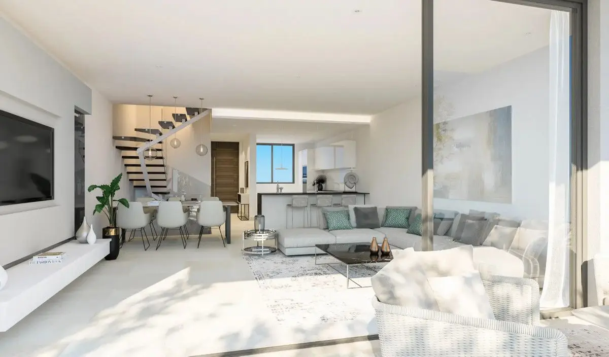 House Of 255 M² In Elviria, Spain