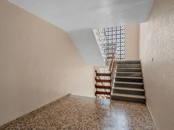 Apartment Of 70 M² In Torrevieja, Spain