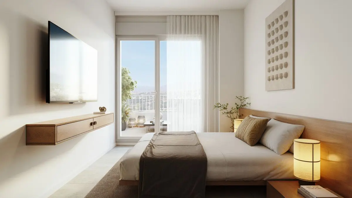 Apartment Of 160 M² With Sea View In Fuengirola, Spain