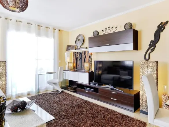 Apartment Of 110 M² In Orihuela Costa, Spain