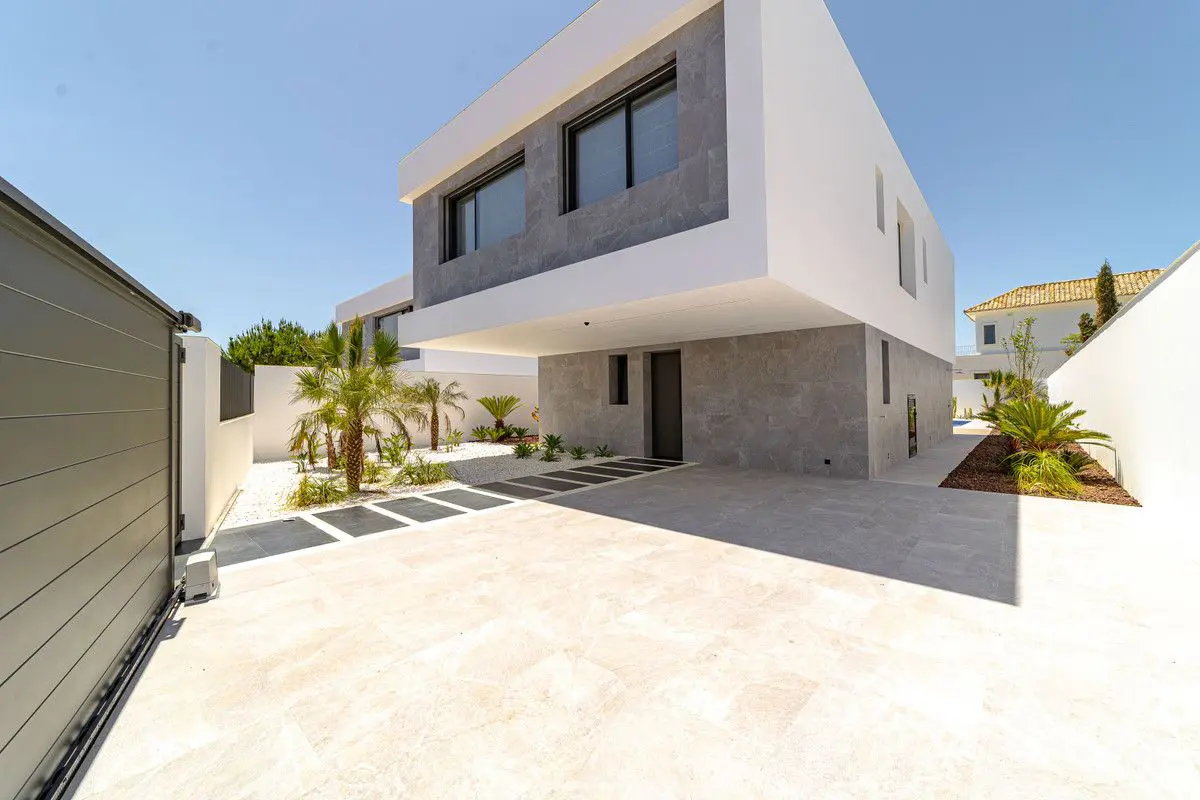 Villa Of 206 M² In Marbella, Spain