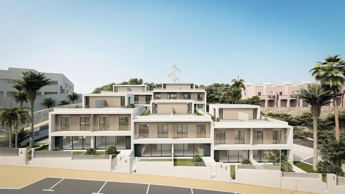 Villa Of 180 M² With [features] In Estepona, Spain