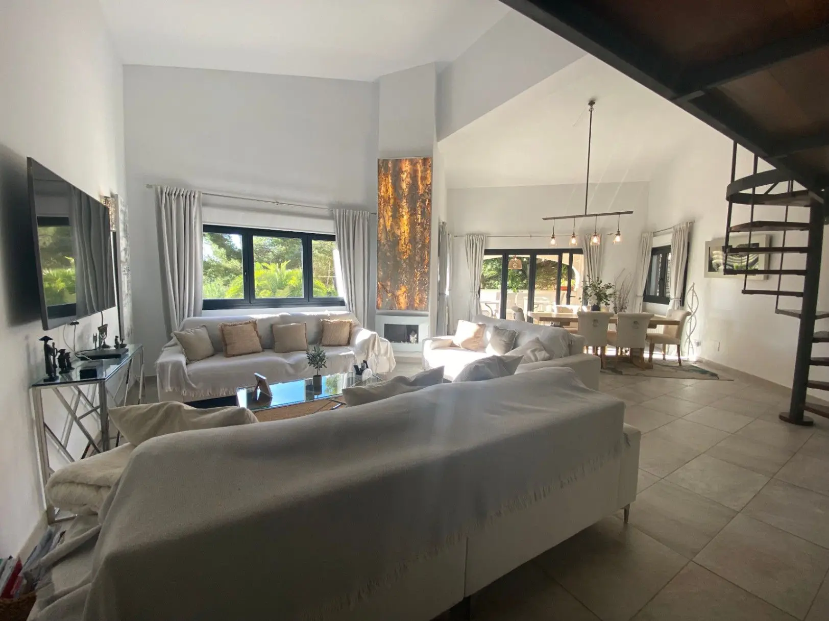 Villa 316 M² In Calvià, Spain – Mediter Real Estate