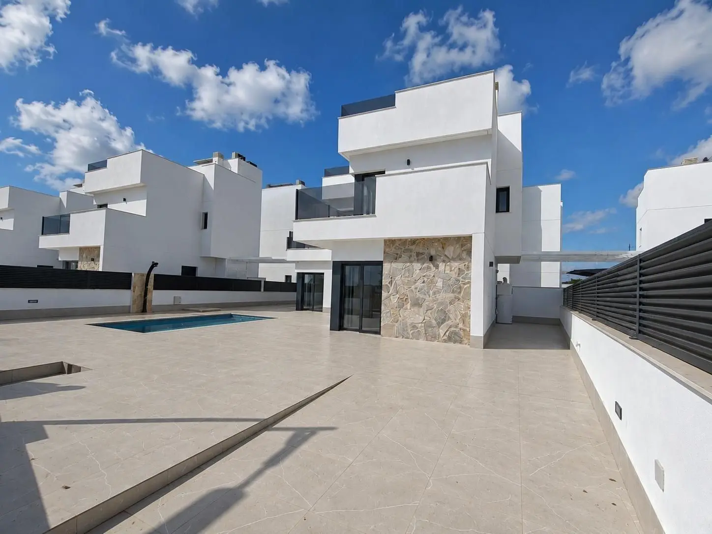 Villa 225 M² In Los Alcázares, Spain – Mediter Real Estate