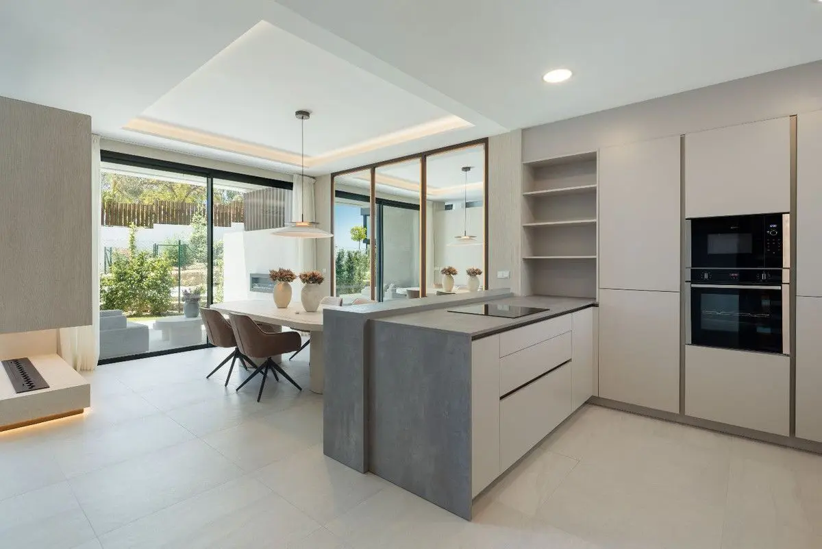 Villa Of 401 M² In Marbella, Spain
