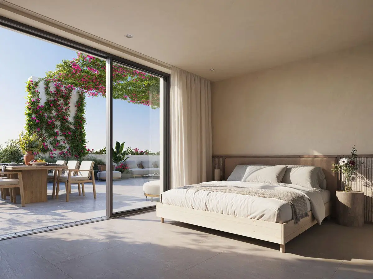 Apartment Of 134 M² With Sea View In Estepona
