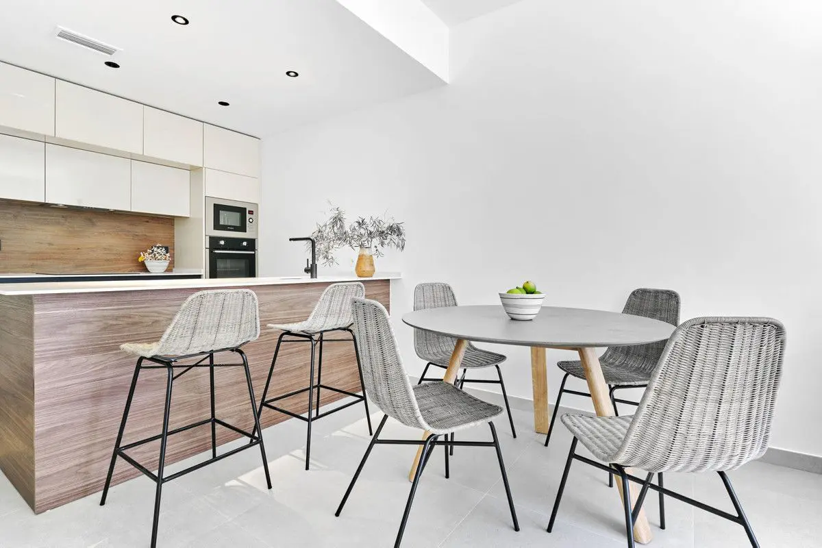 Apartment Of 103 M² In Torrevieja, Spain