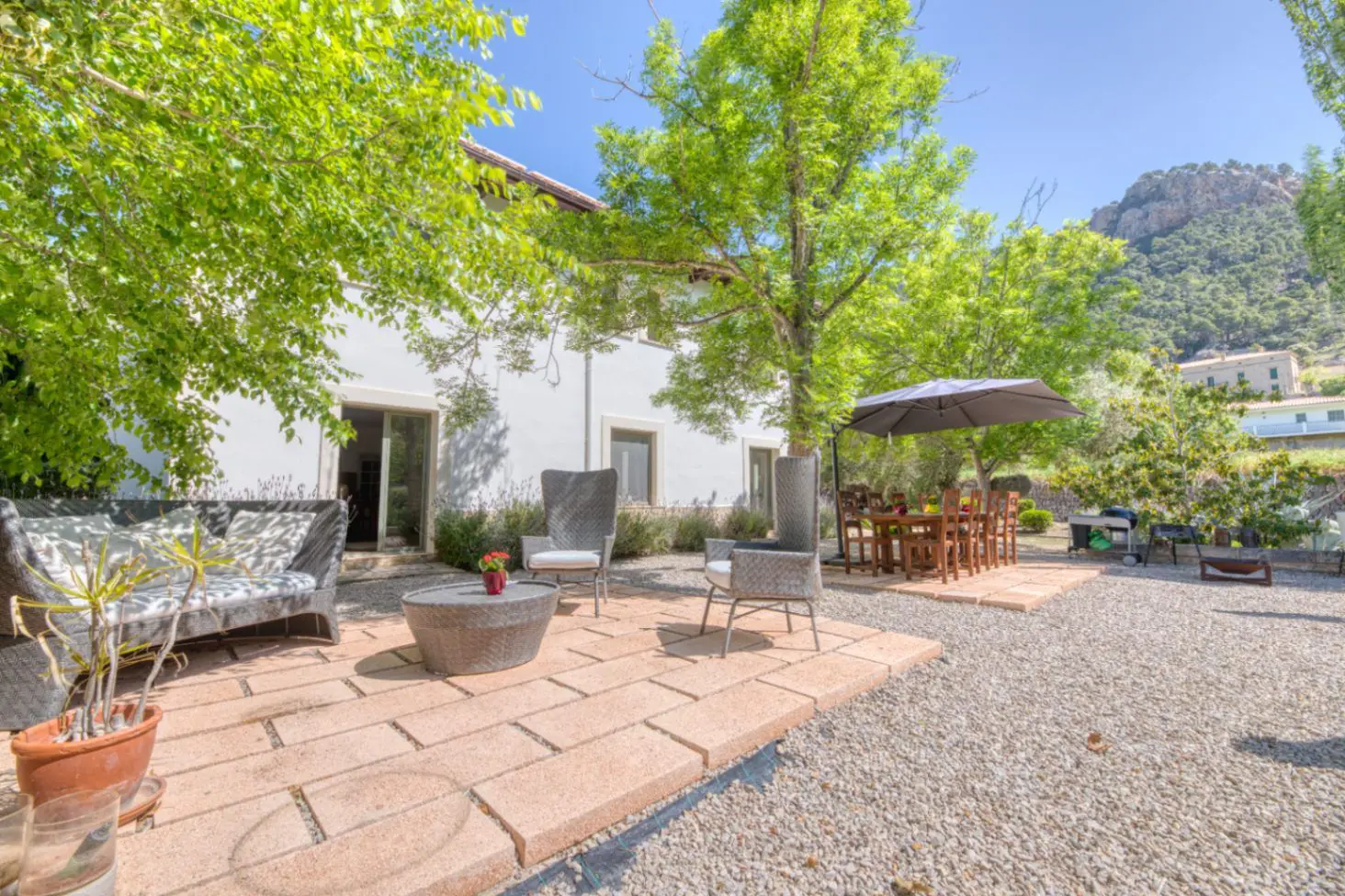 Villa 350 M² In Esporles, Spain – Mediter Real Estate