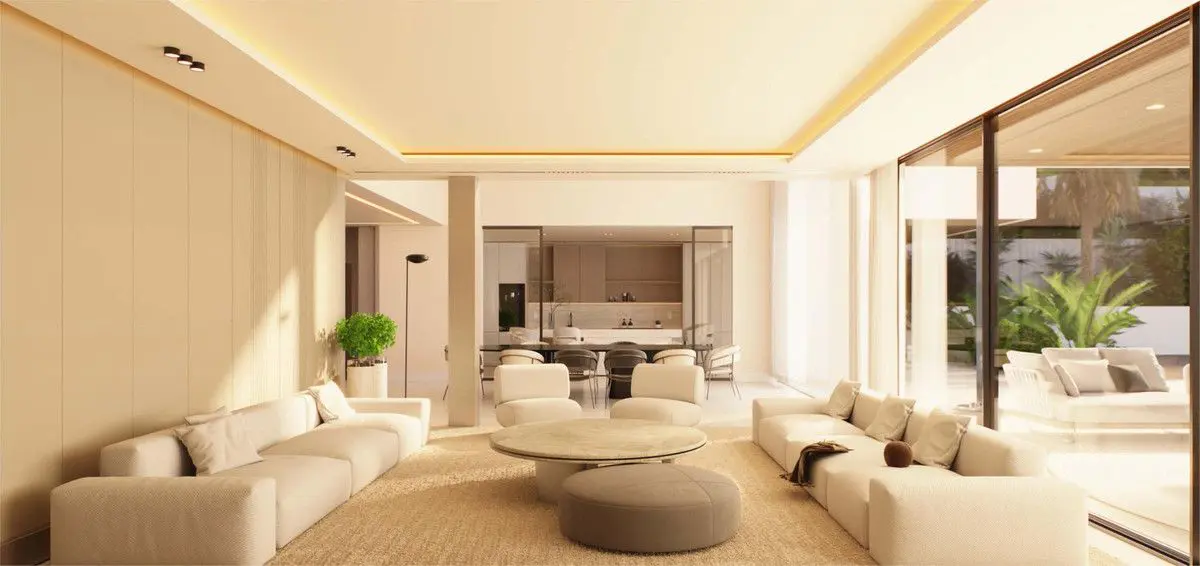 Villa 680 M² In Elviria, Spain – Mediter Real Estate
