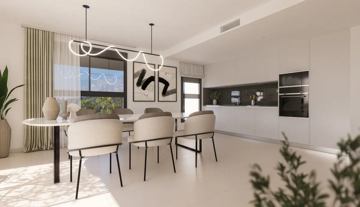 Apartment Of 92 M² In Estepona, Spain