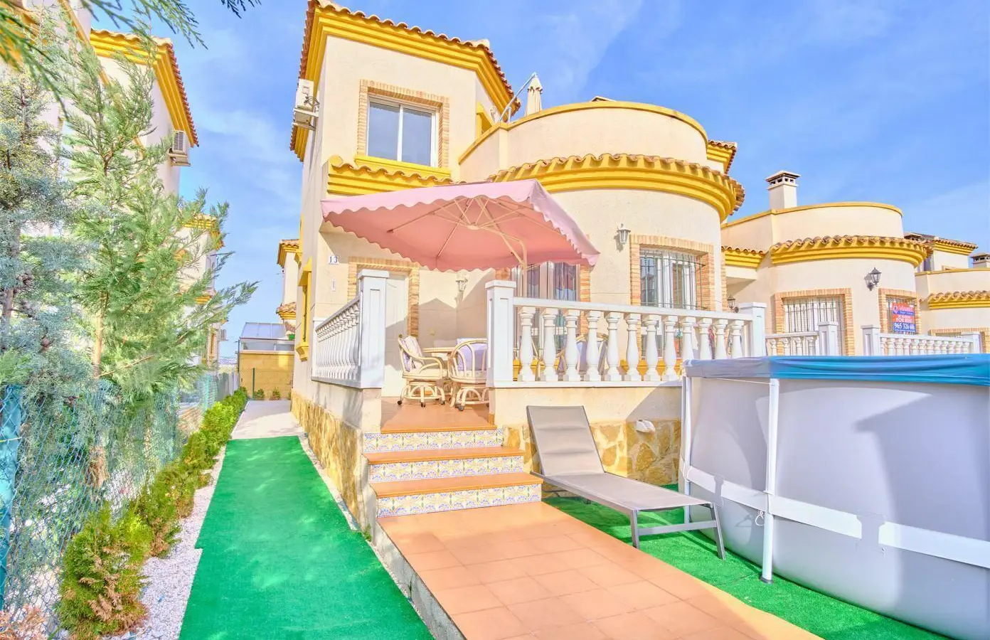 3-bedroom Villa In Los Montesinos, Spain (98 M²)