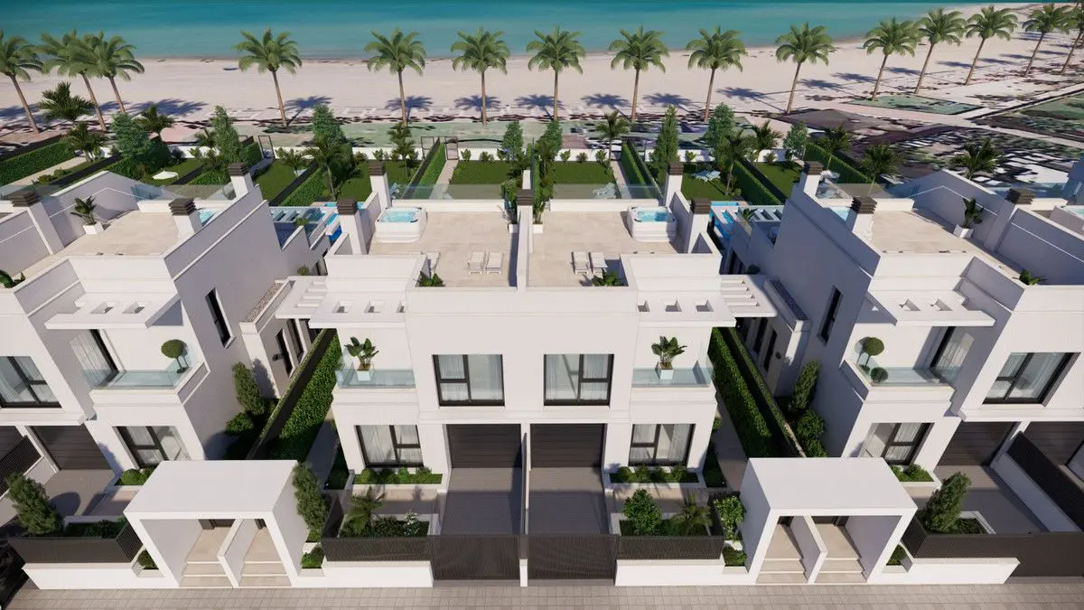 Villa Of 125 M² In Los Alcázares, Spain