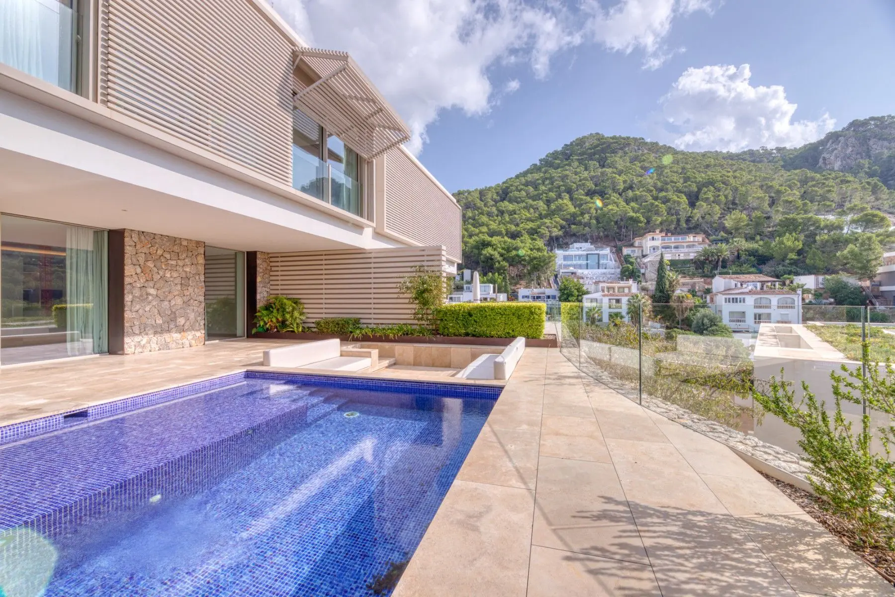 Villa 493 M² In Andratx, Spain – Mediter Real Estate