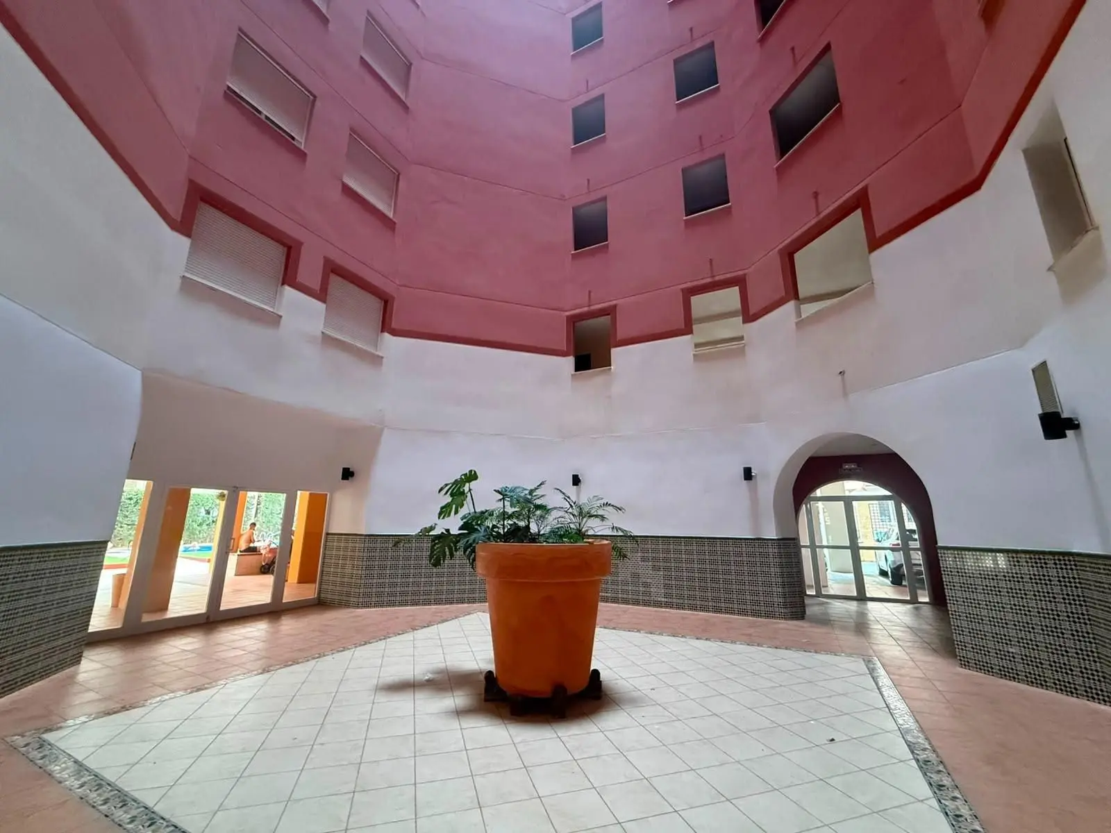 Apartment Of 110 M² In Torrevieja, Spain
