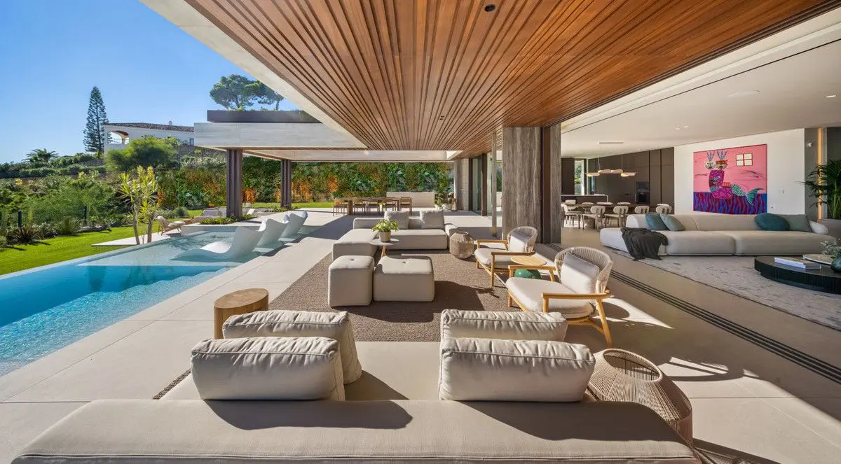 Villa 881 M² In Benahavis, Spain – Mediter Real Estate