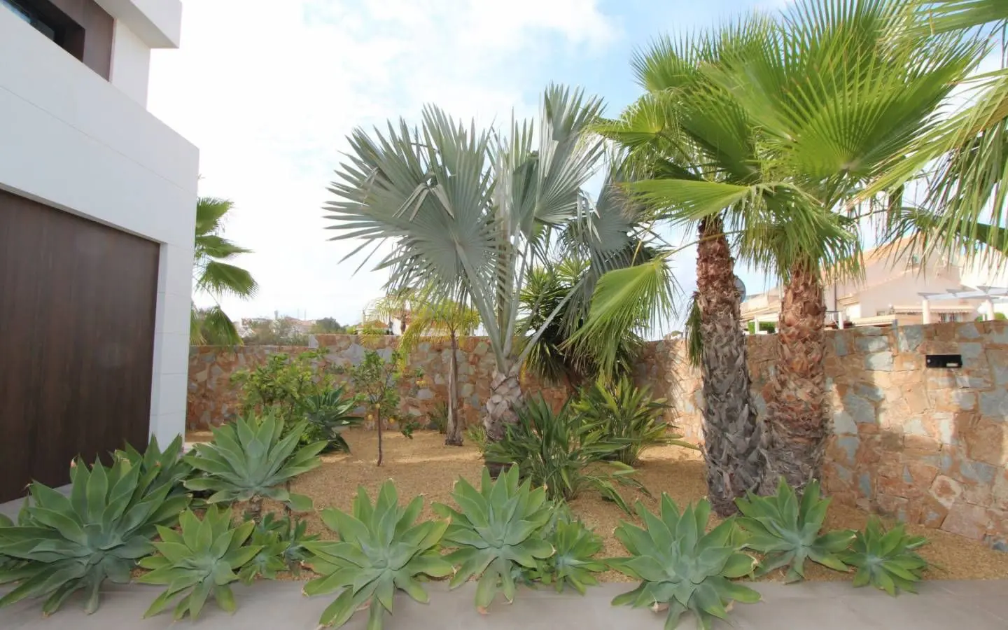 3-bedroom Villa In Rojales, Spain (160 M²)
