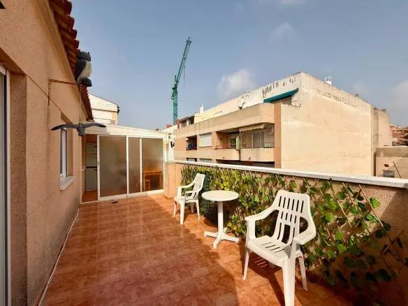 3-bedroom Penthouse In Torrevieja, Spain (82 M²)
