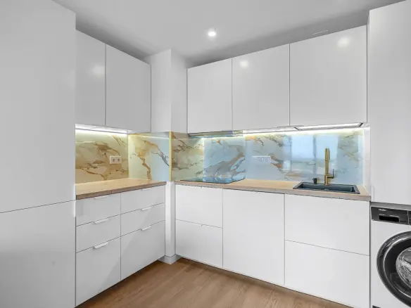Apartment Of 70 M² In Torrevieja, Spain