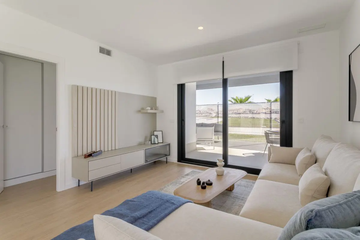 Apartment Of 66 M² In Torrevieja, Spain