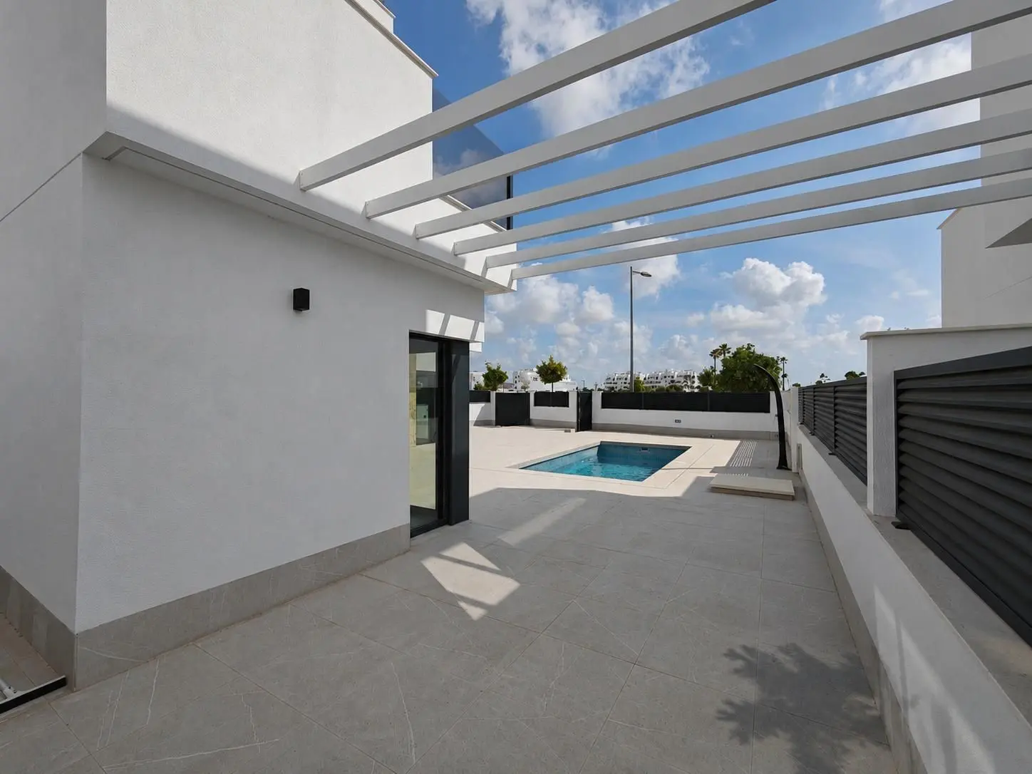 Villa 225 M² In Los Alcázares, Spain – Mediter Real Estate
