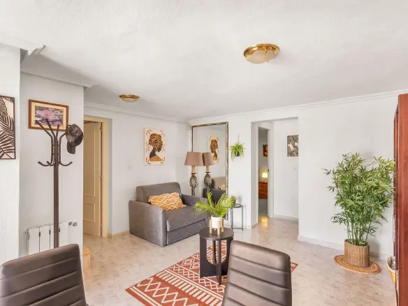 Villa Of 150 M² In Torrevieja, Spain