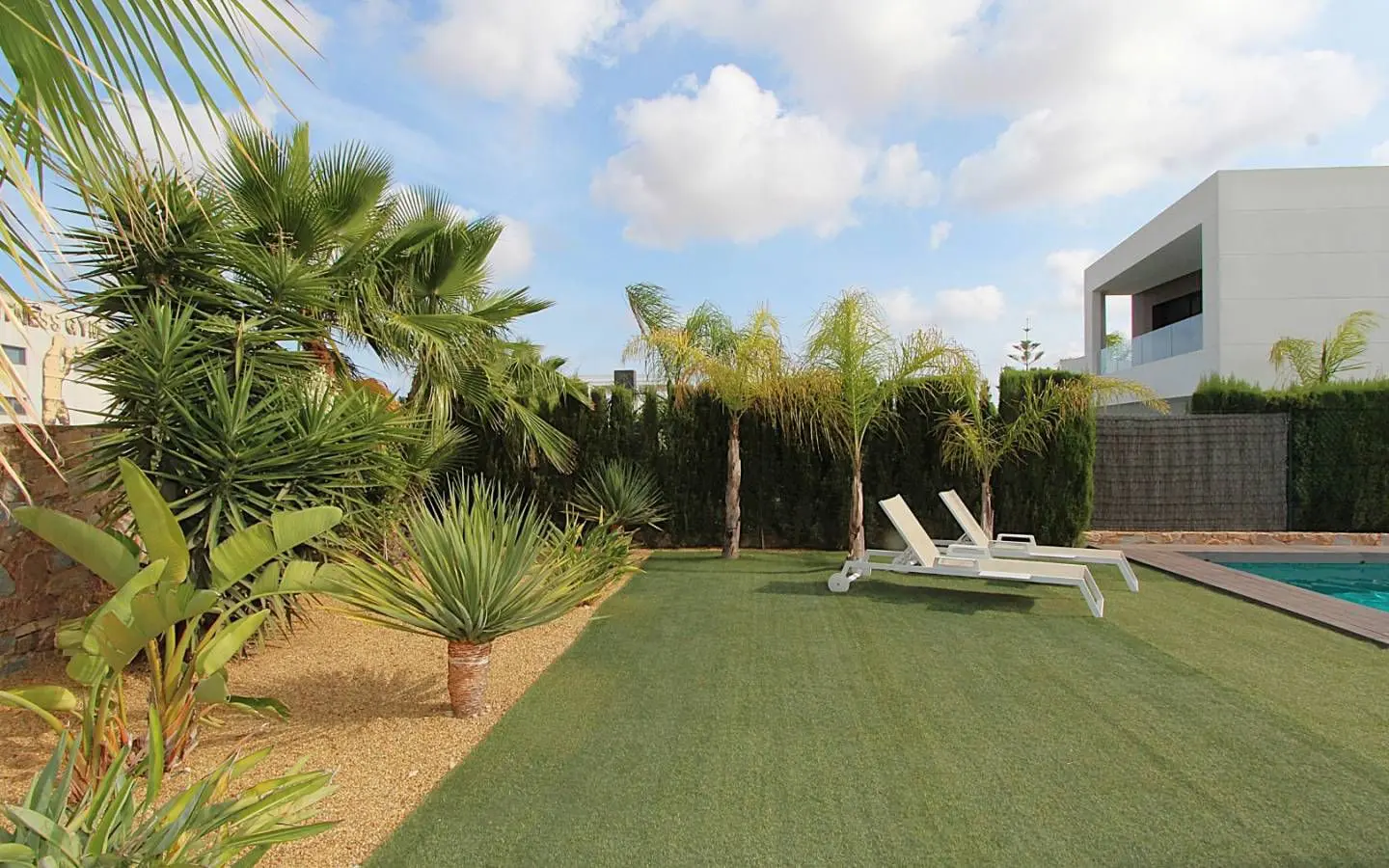 3-bedroom Villa In Rojales, Spain (160 M²)