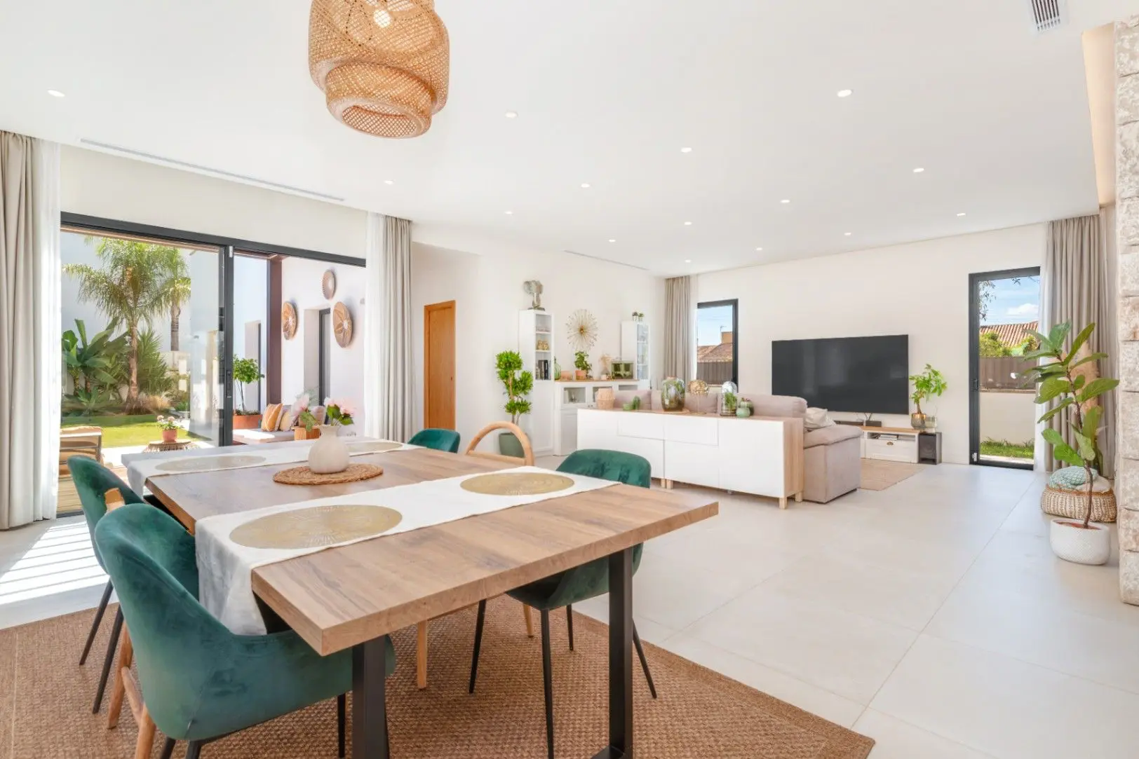 Villa 241 M² In Marratxí, Spain – Mediter Real Estate