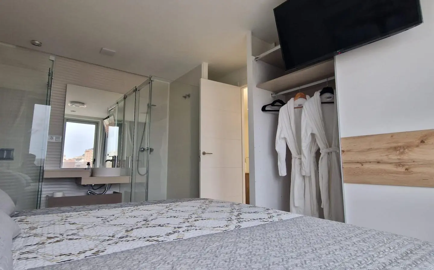 Apartment Of 97 M² In Finestrat, Spain