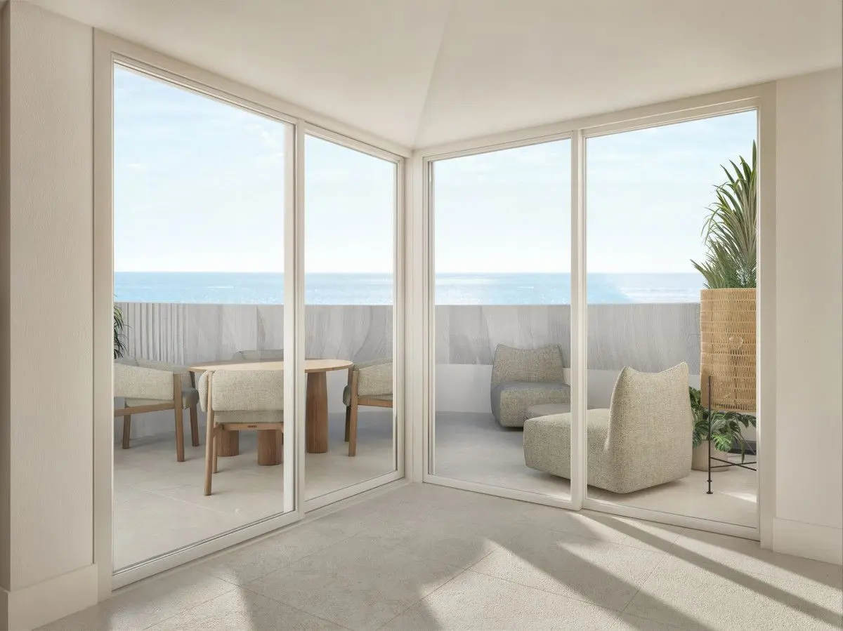 Apartment Of 106 M² With Sea View In Fuengirola, Spain