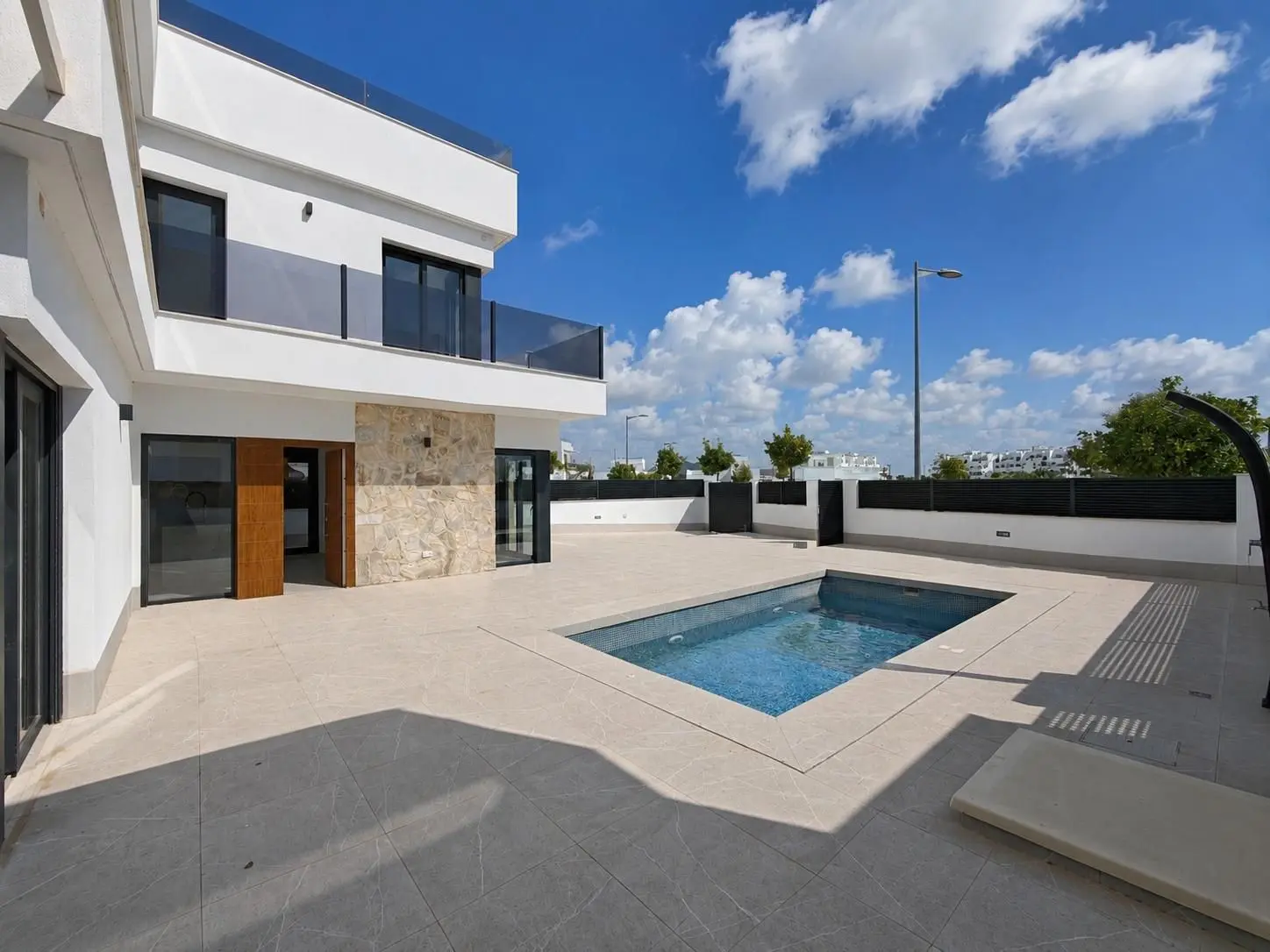 Villa 225 M² In Los Alcázares, Spain – Mediter Real Estate
