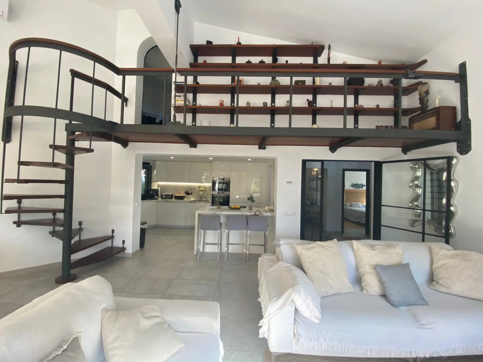Villa 316 M² In Calvià, Spain – Mediter Real Estate