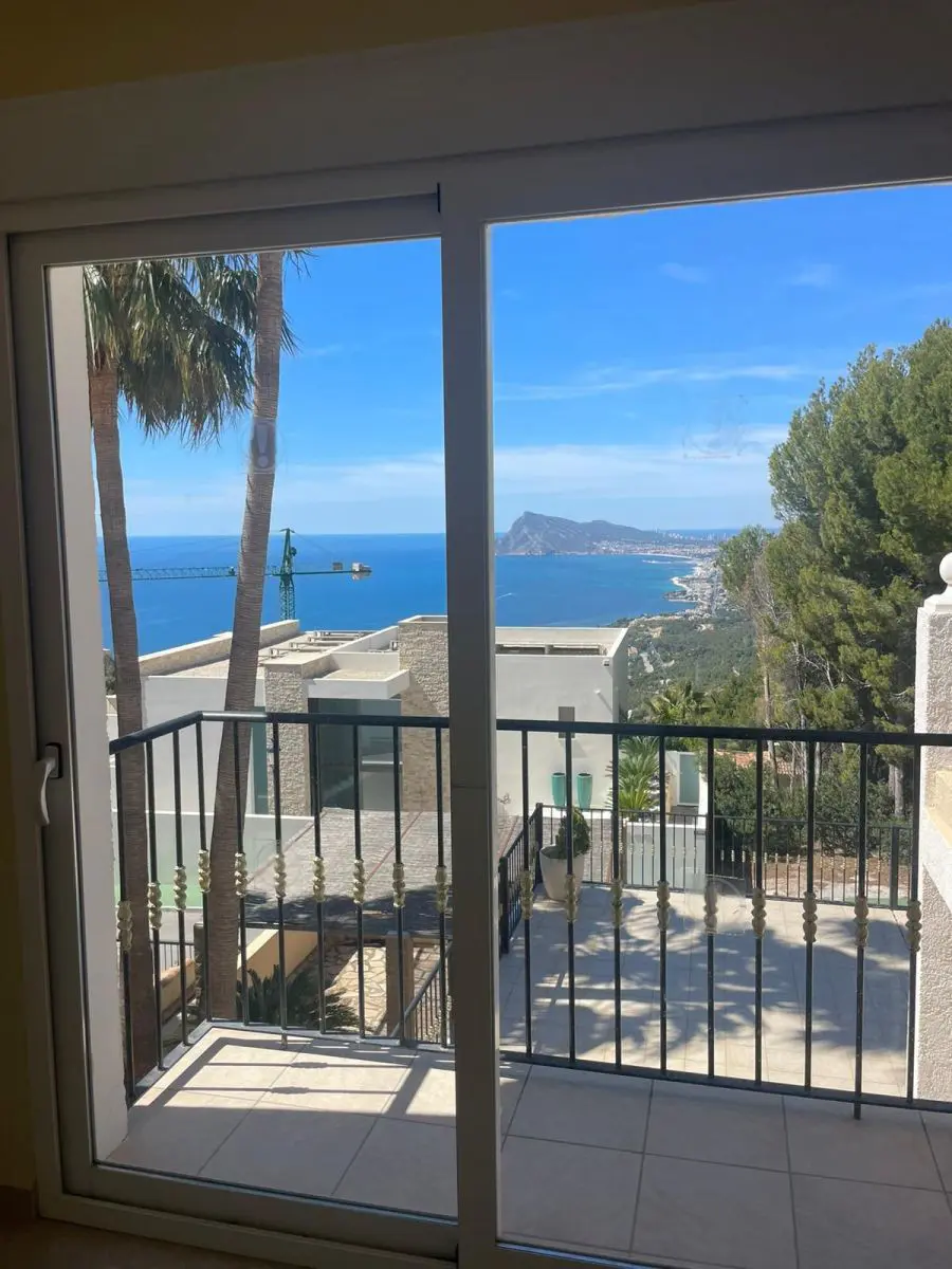 Villa Of 236 M² With Sea View In Altea, Spain