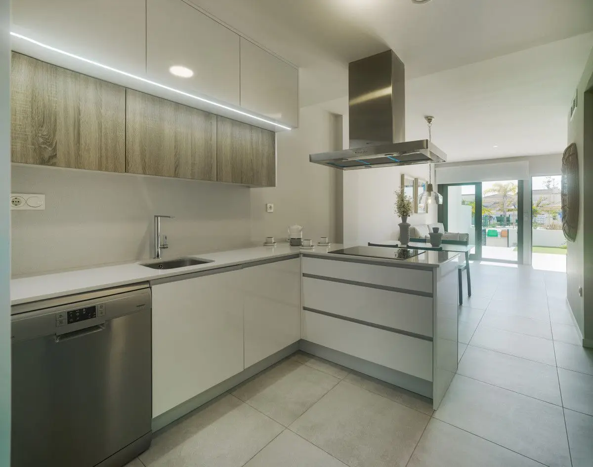 Apartment Of 81 M² In Pilar De La Horadada, Spain