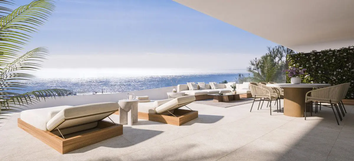 Apartment Of 127 M² With Sea View In Fuengirola, Spain