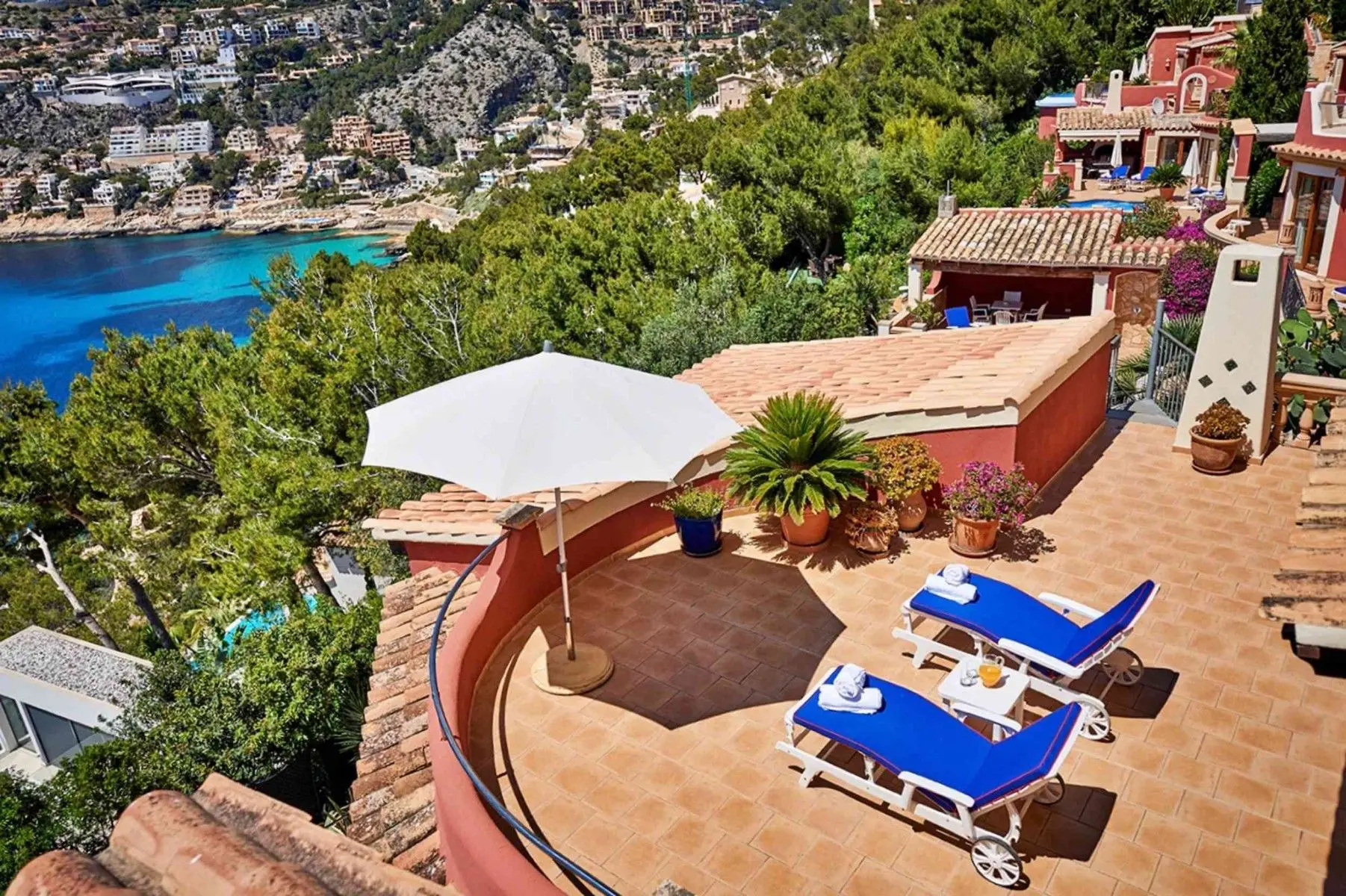 Villa 247 M² In Andratx, Spain – Mediter Real Estate