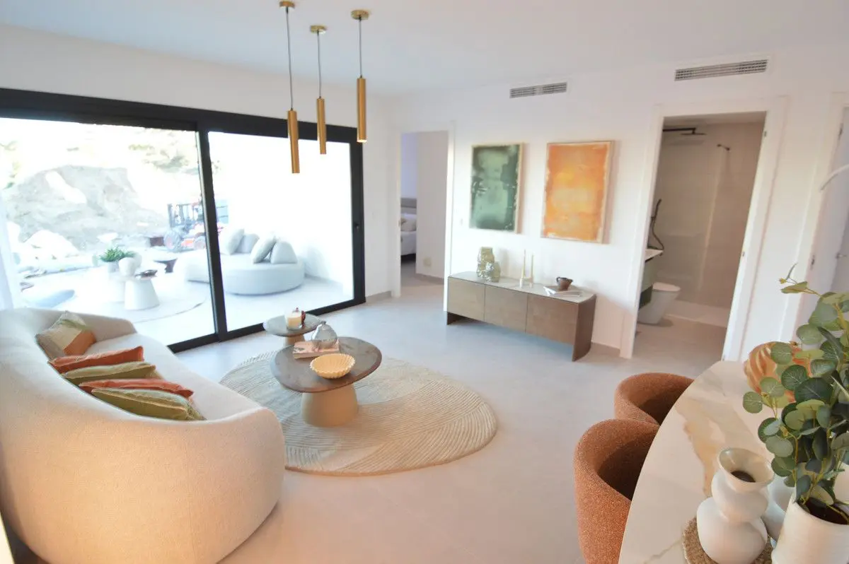 Apartment Of 81 M² In Villajoyosa, Spain