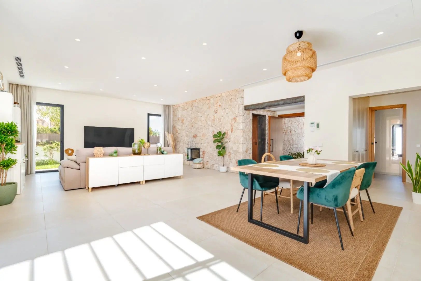 Villa 241 M² In Marratxí, Spain – Mediter Real Estate