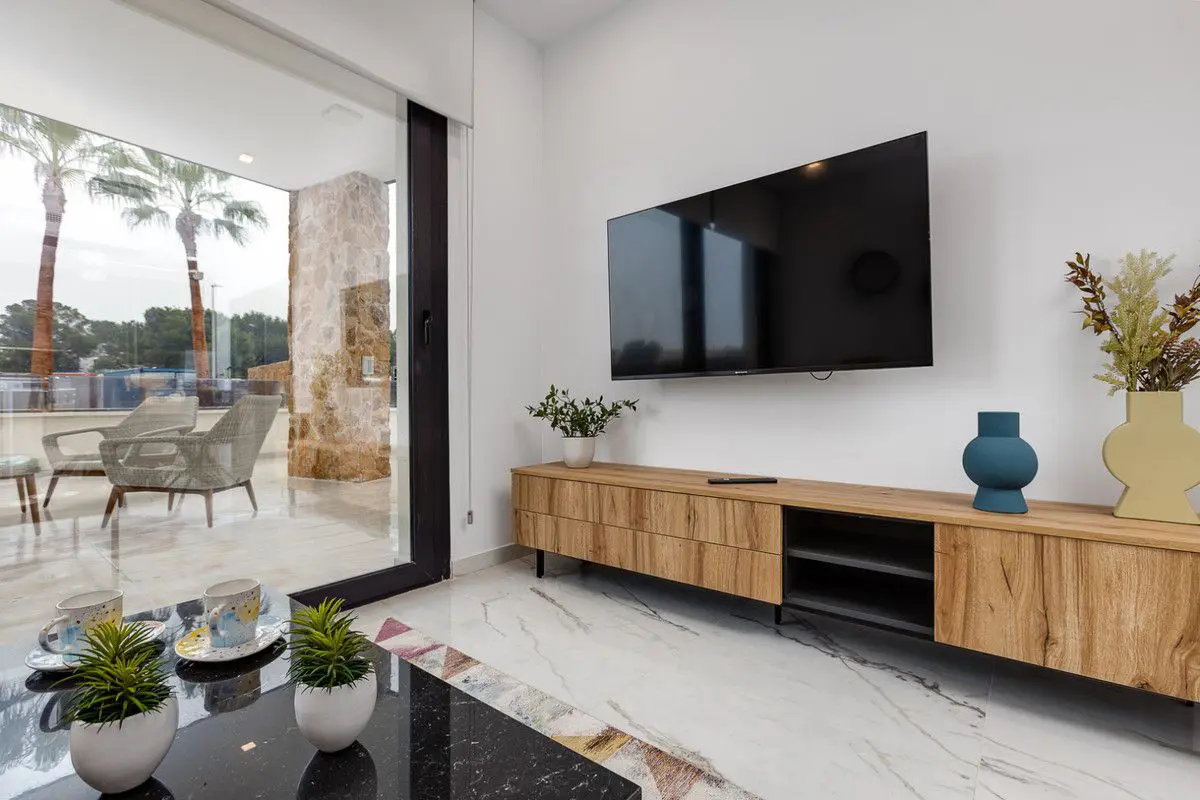 Villa Of 79 M² In Rojales, Spain