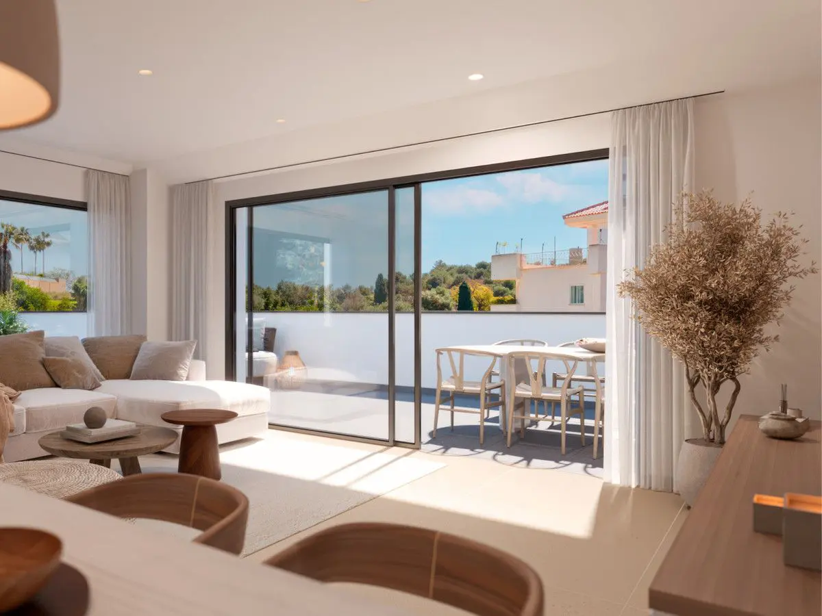Apartment Of 145 M² With Sea View In Fuengirola