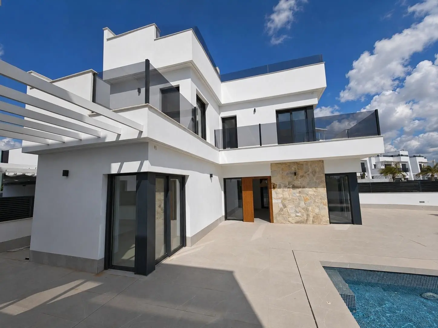 Villa 225 M² In Los Alcázares, Spain – Mediter Real Estate