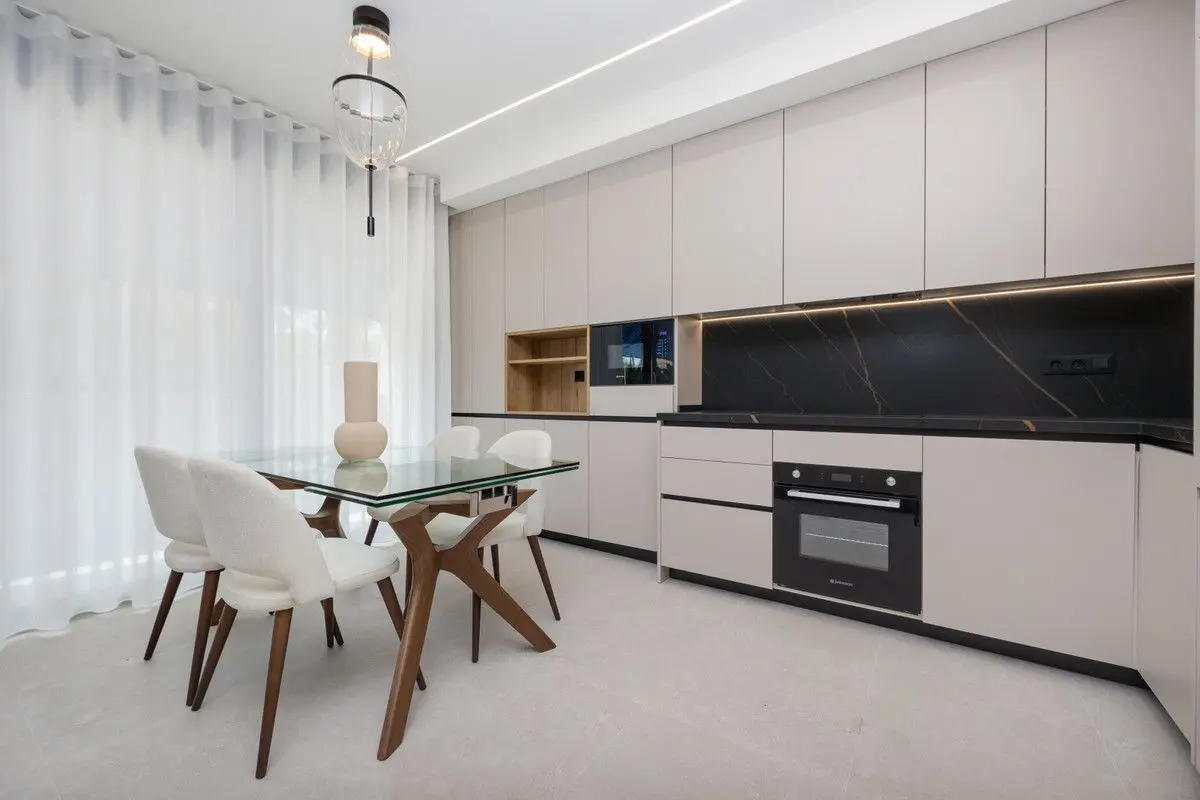 Apartment Of 64 M² With Sea View In Guardamar Del Segura