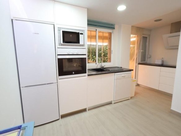 Apartment Of 101 M² With Sea View In Orihuela Costa