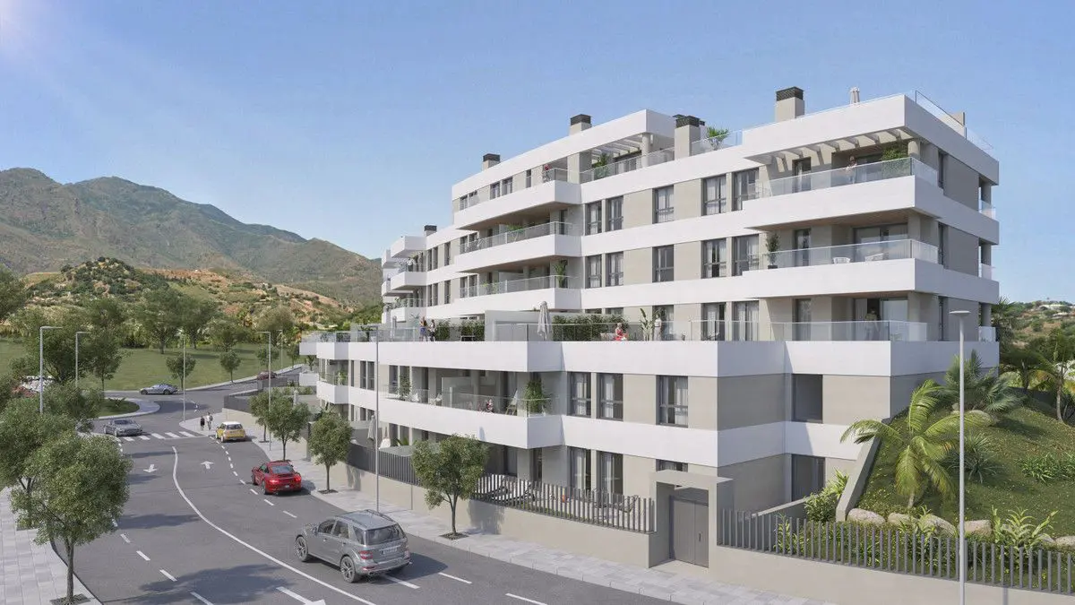 Apartment Of 80 M² In Estepona, Spain