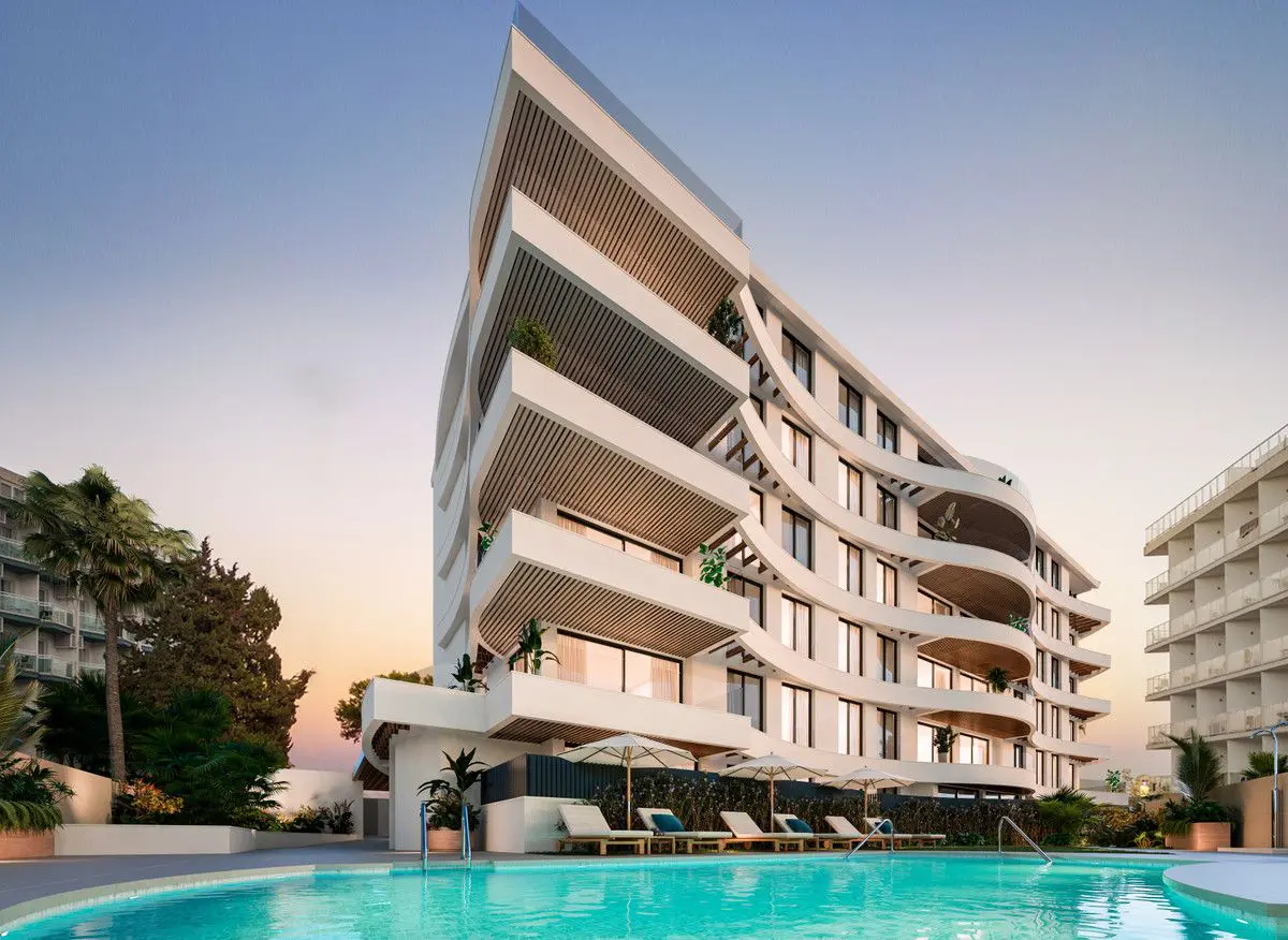 Apartment Of 90 M² In Benalmádena, Spain