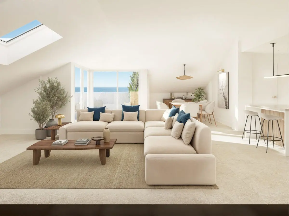 Apartment Of 106 M² With Sea View In Fuengirola, Spain
