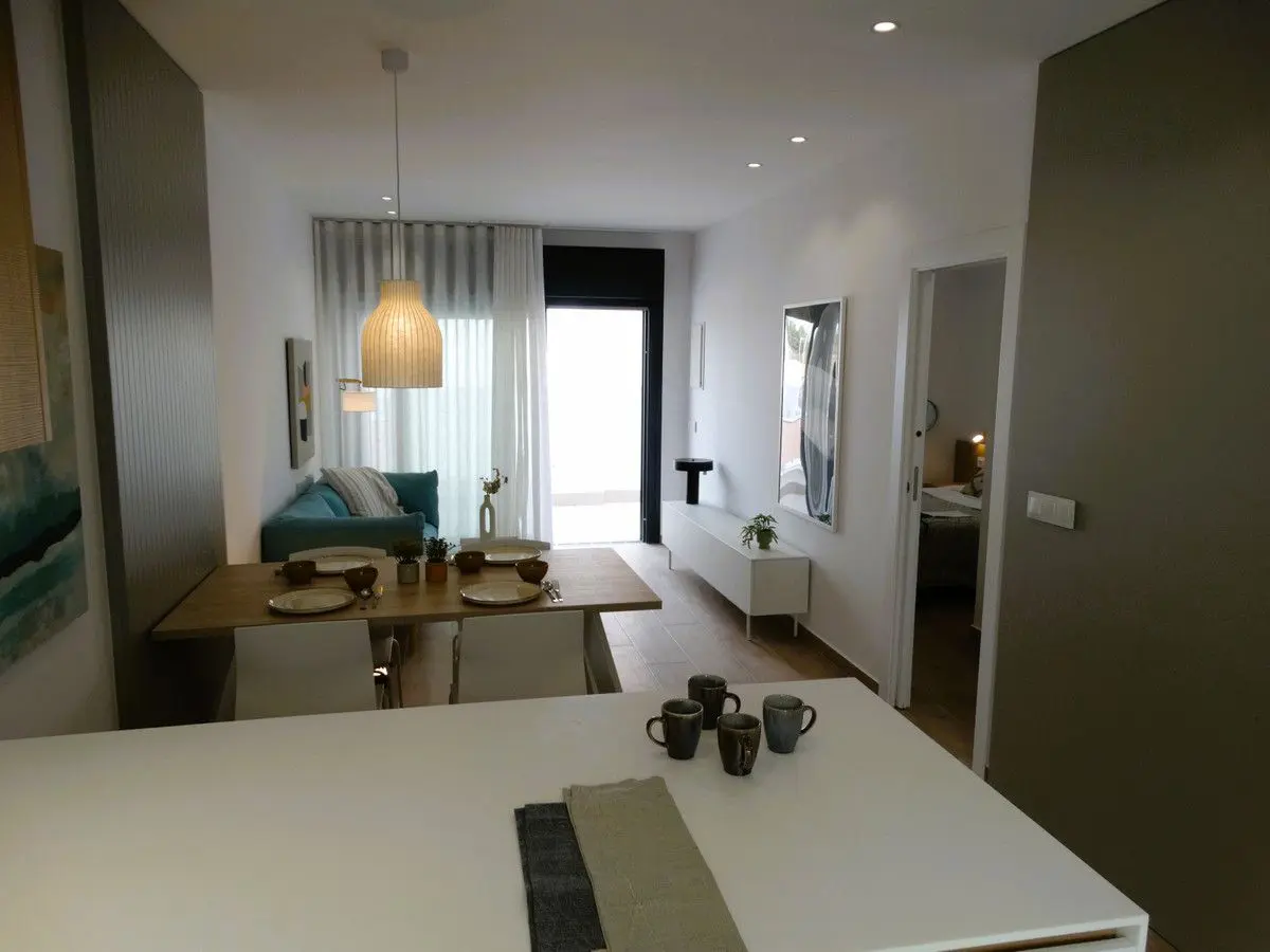 Apartment Of 97 M² In Pilar De La Horadada, Spain